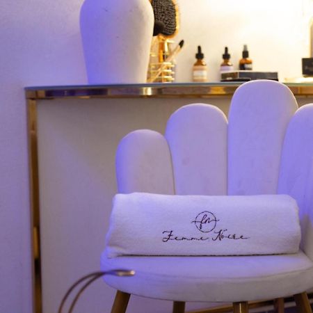 San Nicola La Strada Femme Noir Luxury Spa Experience מראה חיצוני תמונה
