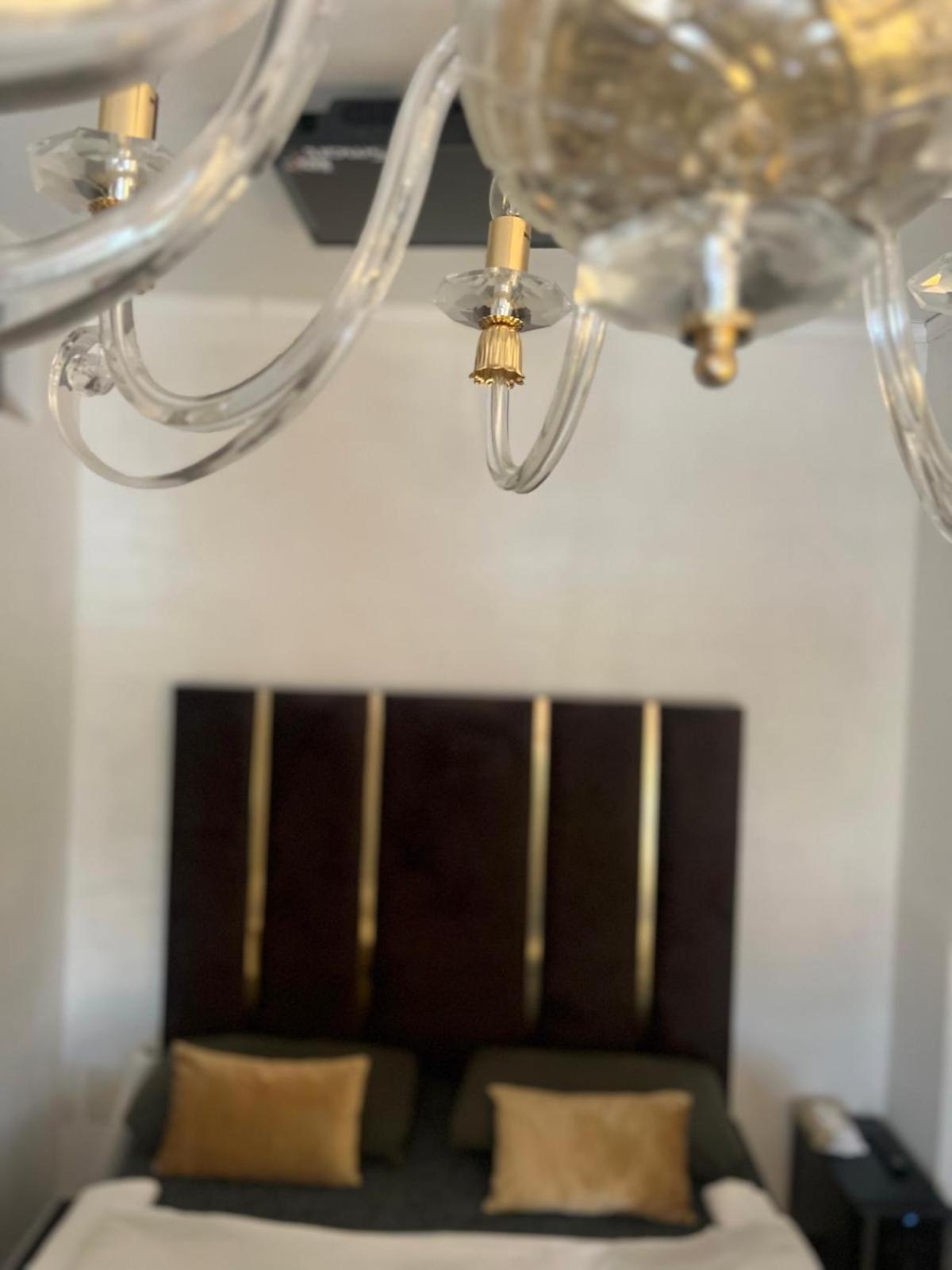 San Nicola La Strada Femme Noir Luxury Spa Experience מראה חיצוני תמונה